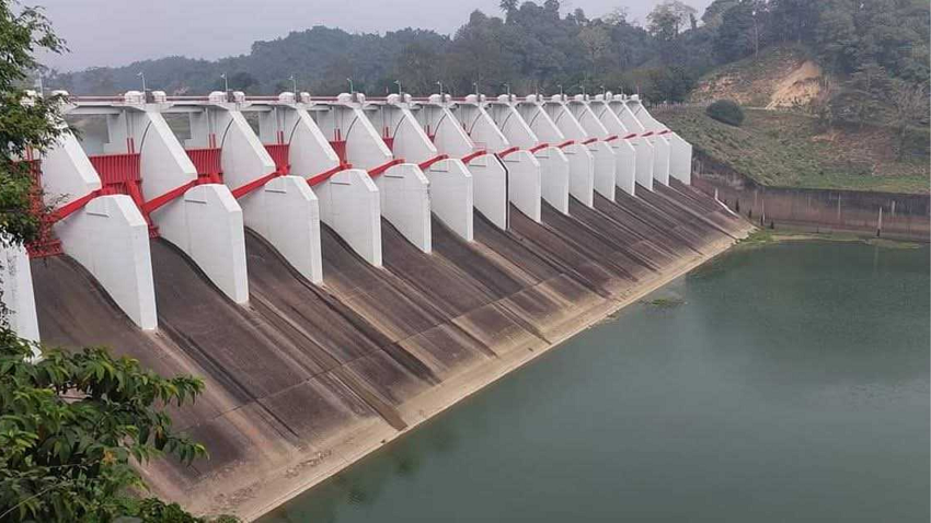 কাপ্তাই বাঁধের সব জলকপাট বন্ধ হলো ১১ দিন পর